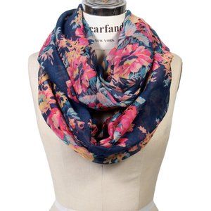 Bouquet of Rose Print Infinity Scarf (Navy)